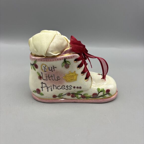 Baby Steps Porcelain Shoe Wind Up Music Little Princess Musical 2003 - Picture 1 of 10